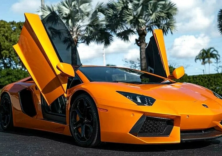 Lamborghini Rental in Los Angeles